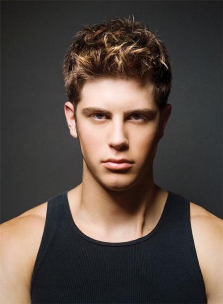 Trendy hot men's hairstyle for